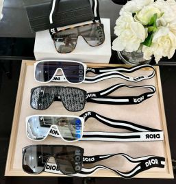 Picture of Dior Sunglasses _SKUfw56829596fw